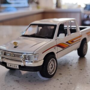 Camioneta Hilux GL 2.4 clásica miniatura